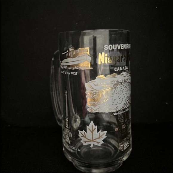 Vintage Souvenir Niagara Falls Beer Glass - Picture 2 of 5